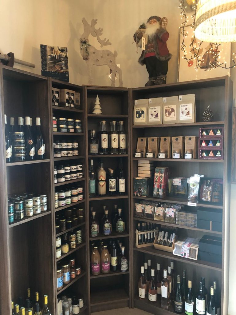 Boutique épicerie fine - cadeaux clients amis famille - coffrets cadeaux - idées gourmandes Pont de Buis Finistère